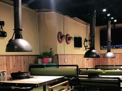 -燚店·铁板鱼蛙·烤肉·烤串(北新桥店)