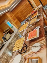 点击看大图 -金茂深圳JW万豪酒店·宴会厅