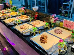 -卡宿自助餐厅(高新万达店)