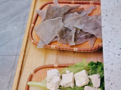 -阿婆情腊排骨火锅(金虹路店)