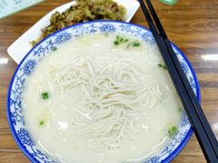 -雪琴面馆富安特色鱼汤面(城中花园店)