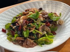 -旺角小渔村·海肠捞饭开创者(环山路店)