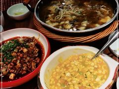 -有红鸡毛店·川菜(建设路店)