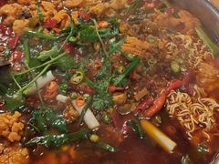 -牟记江湖重庆地标特色菜鱼蛋海鲜羊蝎子(巴南区黑金冠十多年好店)