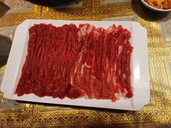 手工鲜切极品羔羊后腿肉-清真·鸦儿李记·涮肉(和平里店)