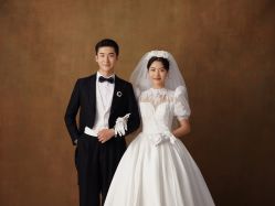 -AOROA·奥洛拉婚纱摄影·旅拍·礼服