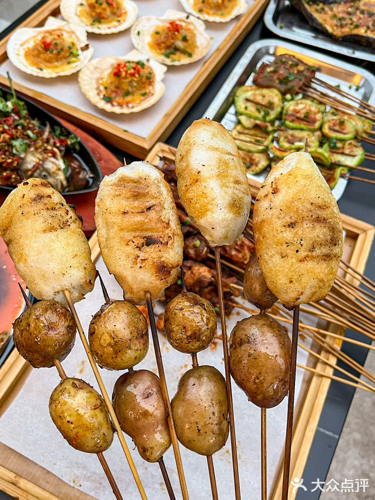 好吃到扶墙走的乐山烧烤啊！可以连吃4天！