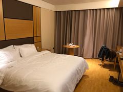 -全季酒店(石家庄裕华东路万达广场店)