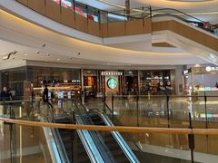 -星巴克臻选(北京颐堤港中心第二店)