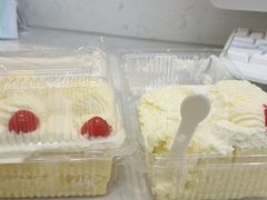 鲜奶小方蛋糕-红宝石·鲜奶小方·海派西点房(控江店)