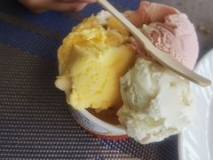 -宝利来国际大酒店-凤凰阁旋转餐厅