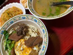 -金杨拉面王小吃面馆·牛三宝面·红烧牛肉粉