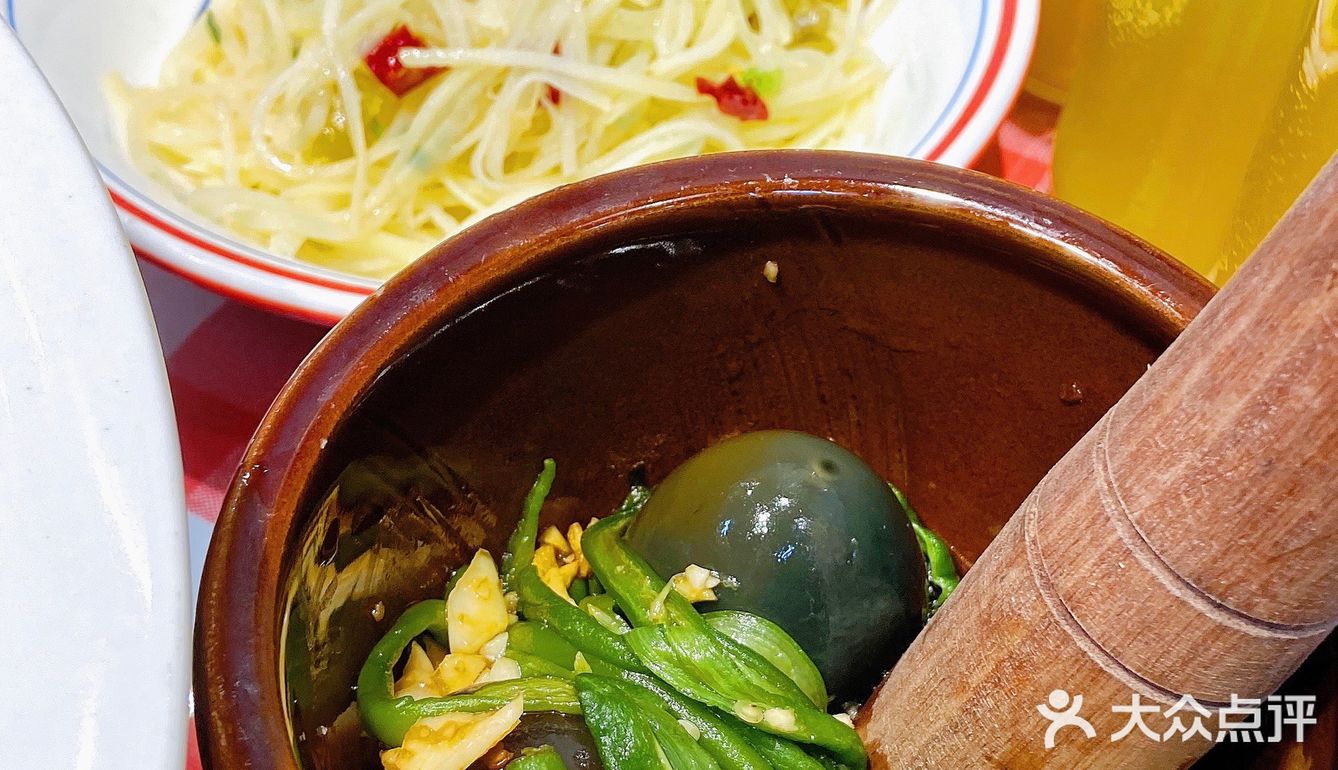 值得N刷‼️宁波坠好吃鱼头捞面🍜妈妈味道