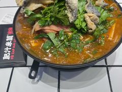 -肥汁米蘭香港米线(长宁来福士店)