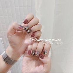 -摩睫+皮肤管理·科学美容中心