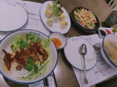 -美奈小馆·越南料理(中航城君尚购物中心店)