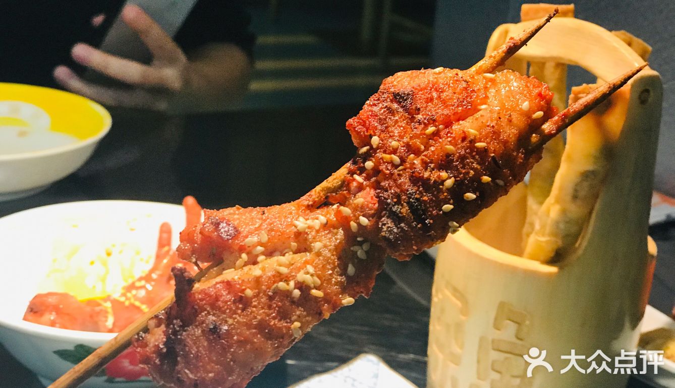 烤鱼必点探鱼招牌鲜青椒烤鱼！