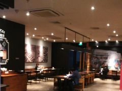 大堂-星巴克臻选(上海长风大悦城店)