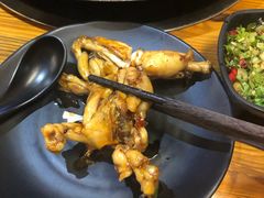 霸王牛蛙-味仙疯美蛙鱼头(清扬路总店)
