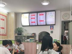 -笋果坊螺蛳粉(竹园小区店)