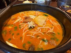 -银米·云南传统过桥米线(双廊黑金冠店)