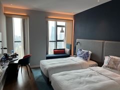 -珠海拱北口岸智选假日酒店