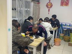 -鼎香砂锅店