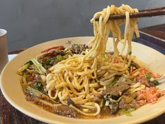 -方铲铲·成都板凳面(滨江银泰店)