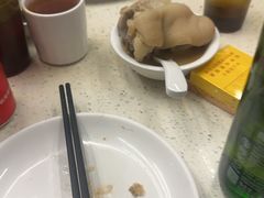 -肥仔文澳门猪骨煲(南京西路店)