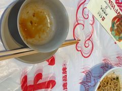 -肥肥虾庄·金牌油焖大虾(汉街SKP店)