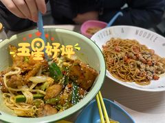 -友达面馆·酸菜鱼面(钱塘区店)
