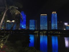 -万绿园