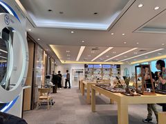 -Eziwish眼镜·蔡司授权店