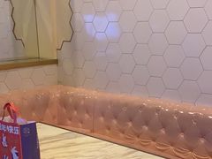 -范特西FANTASY量贩式KTV(民主广场店)