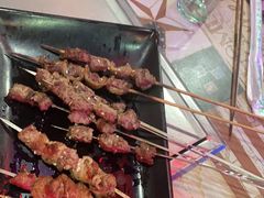 羊肉串-沪上名羊天下•烤羊腿•东北烧烤•小龙虾(浦东直营总店)