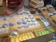 -昆明冠生园·蛋糕·面包(南强街店)