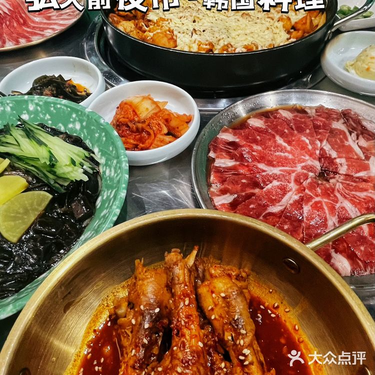 真的有人不爱烤肉和芝士吗？弘大前夜市YYDS