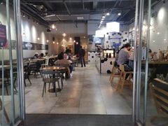 大堂-HELLO 27 意面·沙拉·帕尼尼