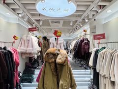 -广州白马服装市场