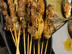 羊肉串-沪上名羊天下•烤羊腿•东北烧烤•小龙虾(浦东直营总店)