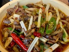 泡菜炒鸡杂-李子坝梁山鸡(李子坝大鸡哥店)