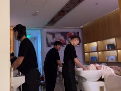 -丝域养发馆