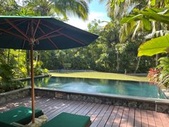 -三亚湾海居铂尔曼度假酒店