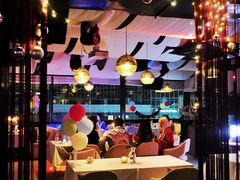 -Bo Lounge & BOA Club