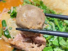 -肥汁米蘭香港米线(长宁来福士店)