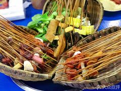 -马路边边·成都串串(翠柏路店)