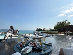 -瑰丽酒店·海吧·天际下午茶·现场DJ·天台酒吧