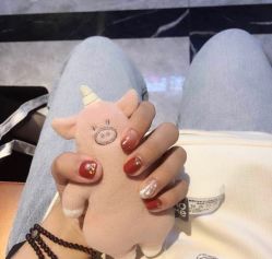 -蜜丝卡伦美甲美睫半永久
