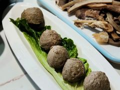 -乡土黄·鲜牛肉火锅·小龙虾(兴业街店)