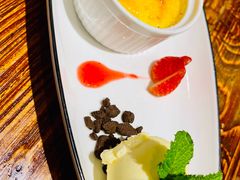 焦糖布雷-1886德国汽车餐厅(外滩十六铺码头店)
